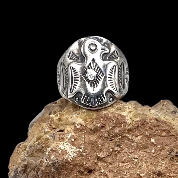 Navajo Bell Trading Style Fred Harvey Sterling Silver Thunderbird Ring 8 - Picture 1 of 7